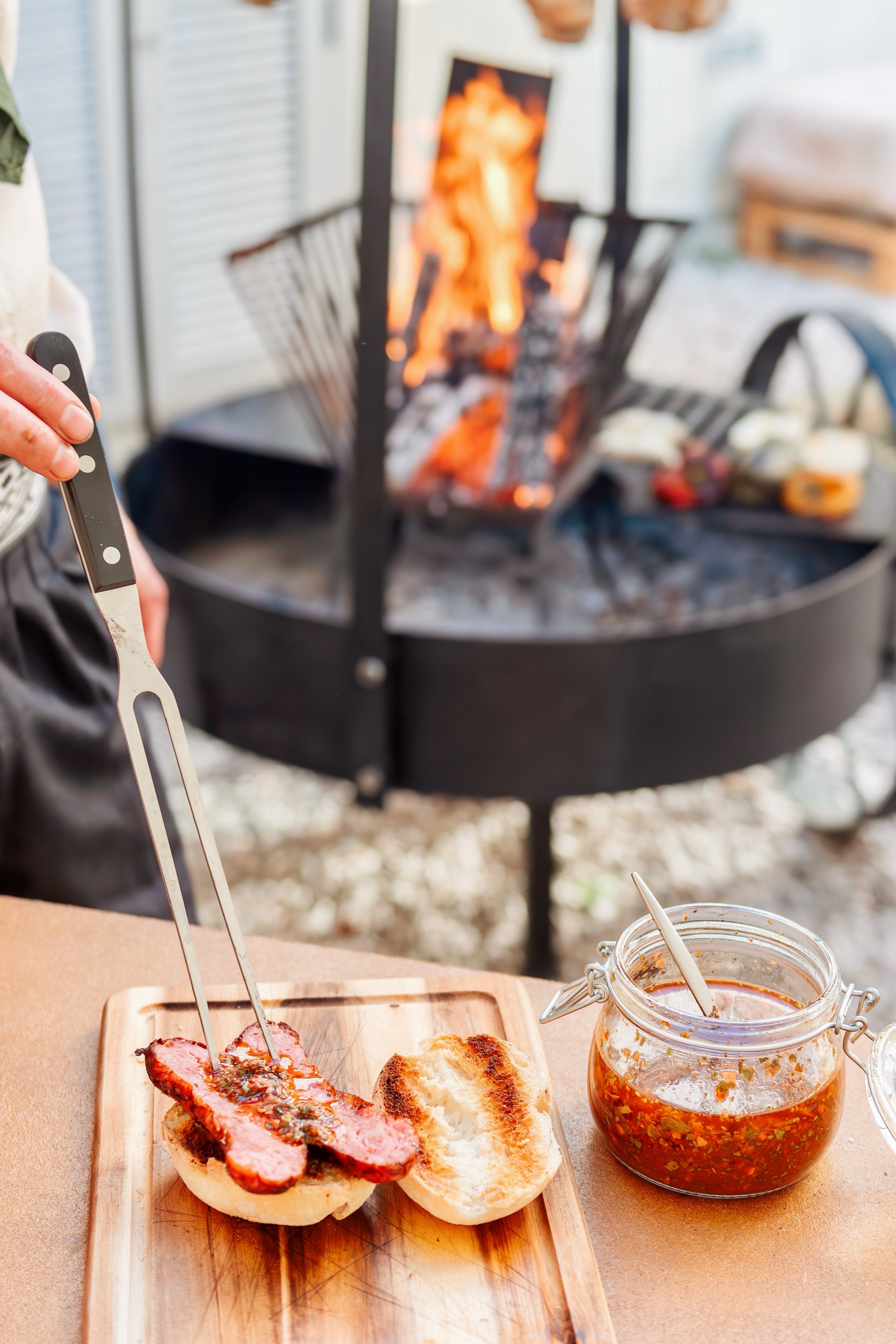 Choripan com chimichurri artesanal